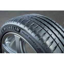 225/40ZR18 92Y XL Michelin - Pilot Sport 4