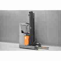 Carrello Elevatore Retrattile STILL - FM-X 17 q.li